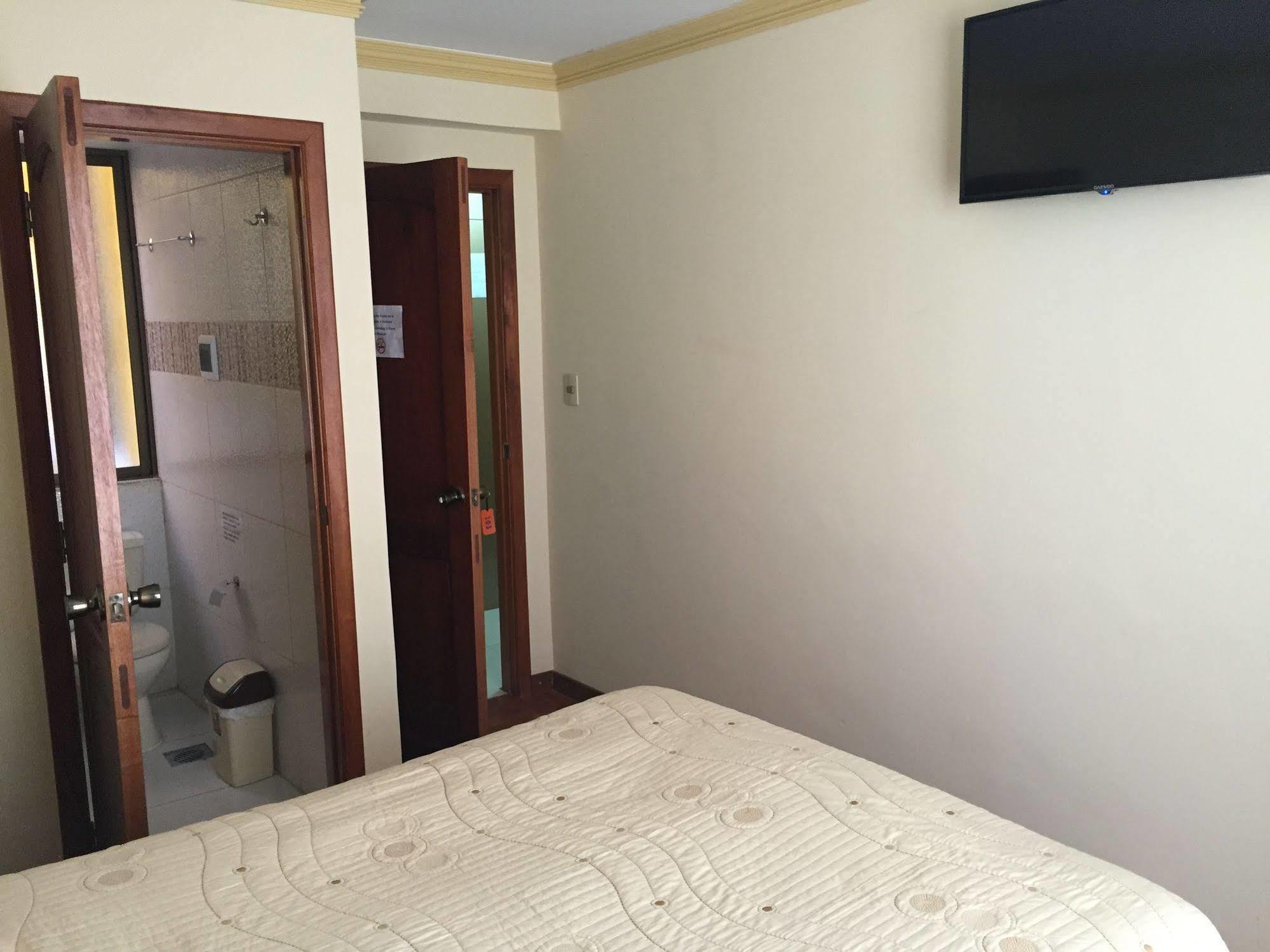 Residencial Alta Vista Bed & Breakfast La Paz Exterior photo